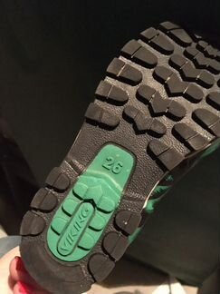 Резиновые сапоги viking 26 р-р