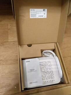 Терминал-роутер ONT ZTE F660