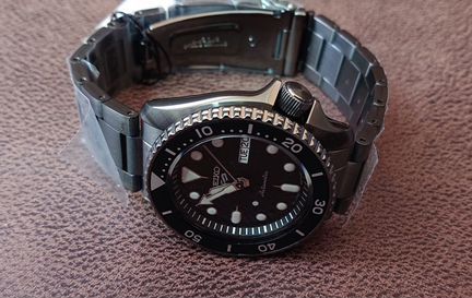 Seiko 5kx Srpd65 полностью чёрные на браслете