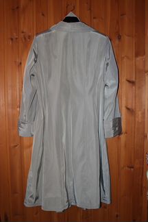 Женский плащ