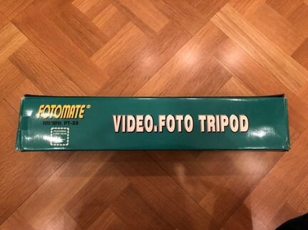 Тренога для видеокамеры