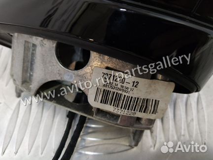 Зеркало правое BMW i8 l12