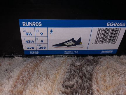 Кроссовки Adidas