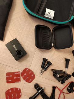 Yi 4k + Feiyutech G5 + аксессуары