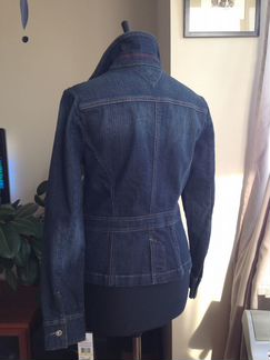 Джинсовый пиджак Tommy Hilfiger