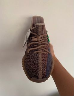 Yeezy boost 350 v2 fade