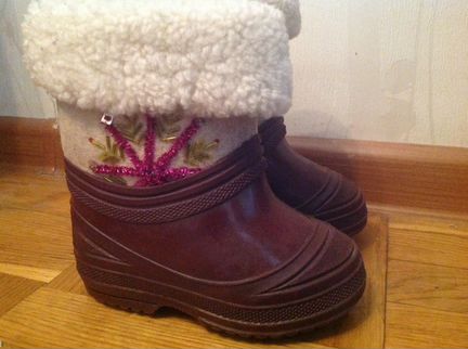 Валенки на девочку