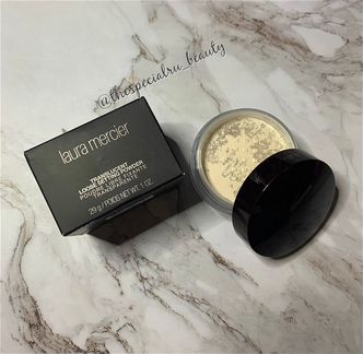 Laura Mercier Translucent Loose Setting Powder