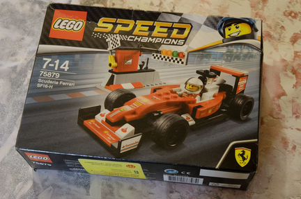 Конструктор Lego Formula 1 Ferrari