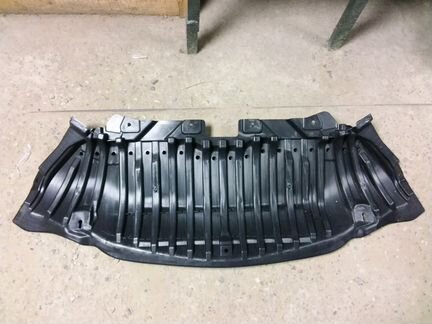 Защита двигателя Mercedes W205 C class,Мерседес С2